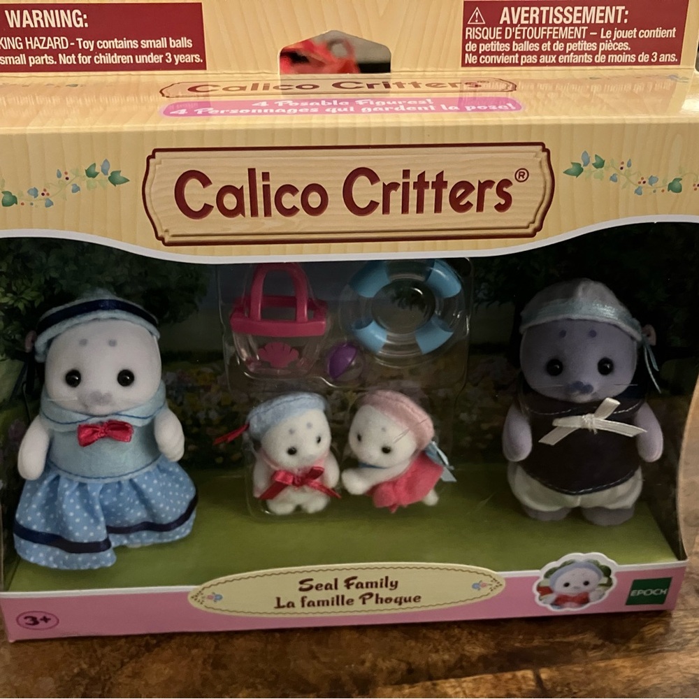 Calico Critters Seal Family Set - Blue and Pink